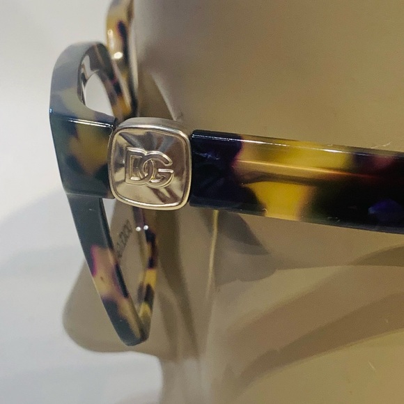 New Women’s Dolce&Gabbana Eyeglasses - Picture 4 of 10